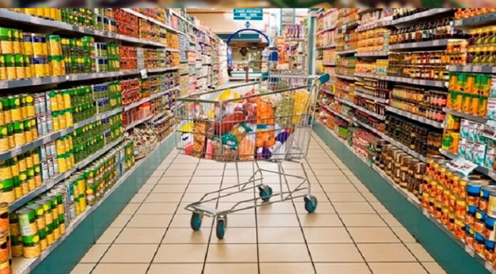 وزارة التجارة تتجه إلى إقرار تسقيف أسعار بعض المنتجات