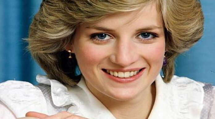 (صور) للبيع.. رسائل شخصية للأميرة ديانا في مزاد علني