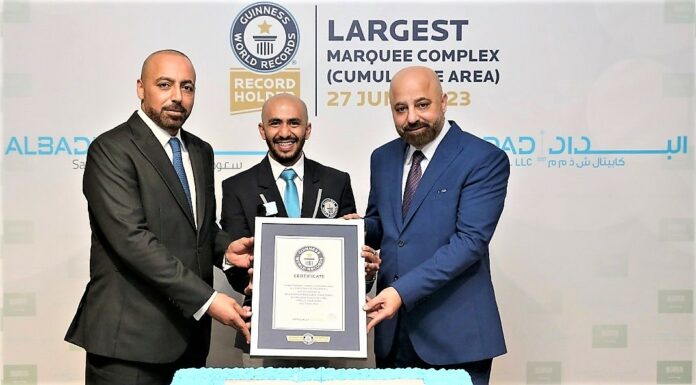 “البداد سعودي” تدخل غينيس بأكبر عدد من القاعات المتنقلة والثابتة بمكان واحد في العالم
