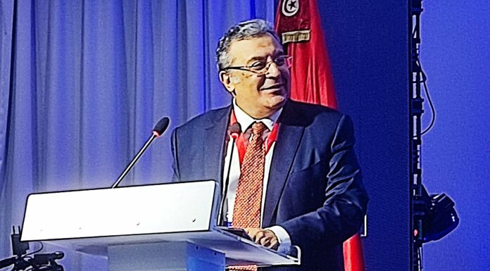 الطيب البياحي رئيس IACE  افتتاح أيام المؤسسة: القطاع غير المنظم يمثل ثلث اقتصادنا .. القطاع غير المنظم يمثل ثلث اقتصادنا..